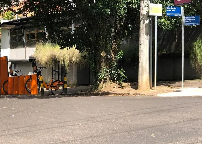 Apartamento Auxiliadora Wi-fi Veloz, Ar-condicionado, Garagem Porto Alegre